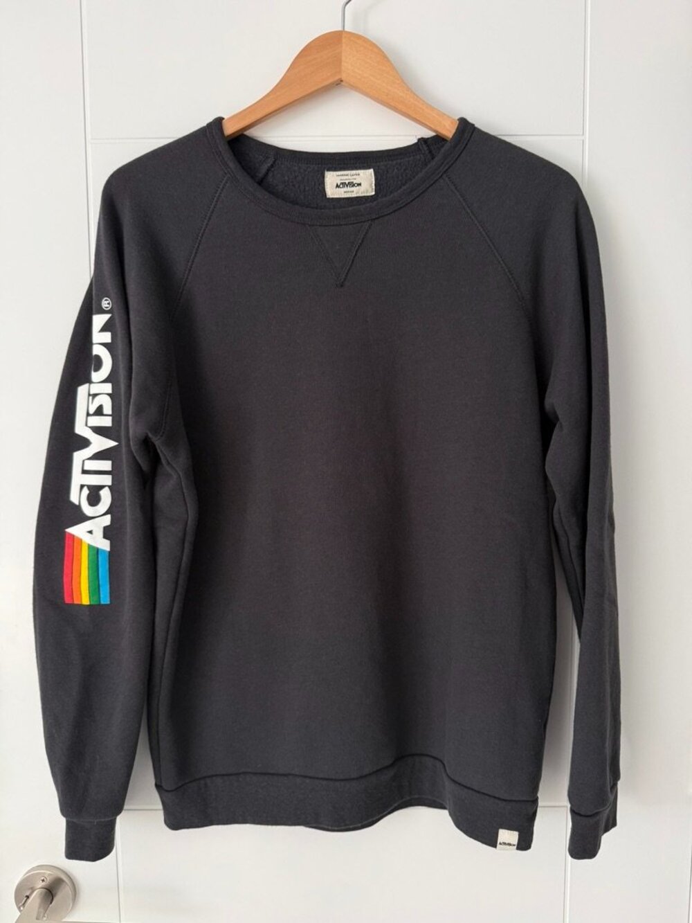 Activision Marine Layer Logo Sleeve Crewneck Sweatshirt Mens M